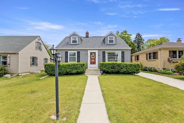 531 Oak STREET, South Milwaukee, WI 53172