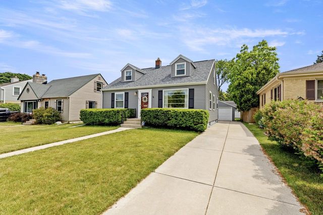 531 Oak STREET, South Milwaukee, WI 53172