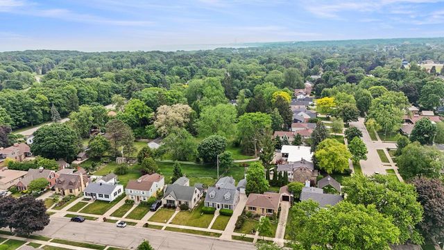 531 Oak STREET, South Milwaukee, WI 53172