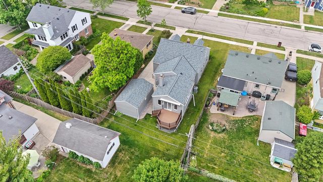 531 Oak STREET, South Milwaukee, WI 53172
