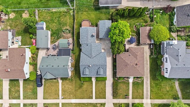 531 Oak STREET, South Milwaukee, WI 53172