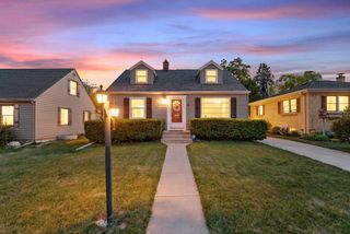 531 Oak STREET, South Milwaukee, WI 53172
