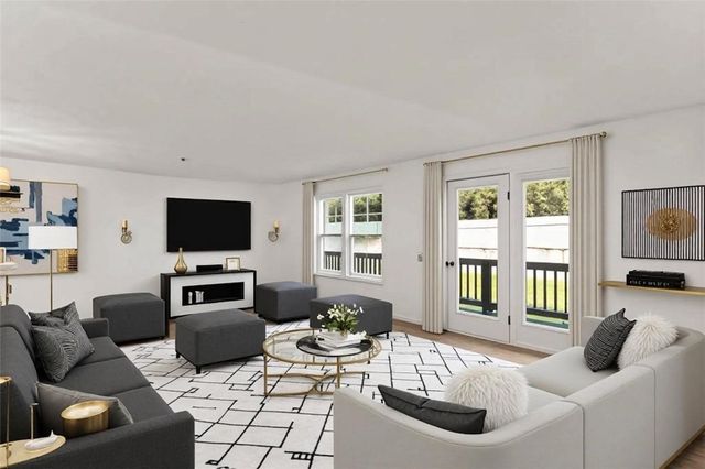 1368 Meadowbrook Dr, North Strabane, PA 15317
