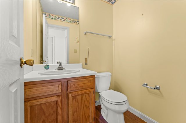 1368 Meadowbrook Dr, North Strabane, PA 15317