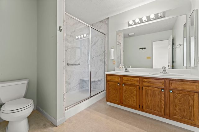 1368 Meadowbrook Dr, North Strabane, PA 15317