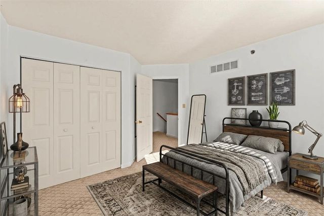 1368 Meadowbrook Dr, North Strabane, PA 15317