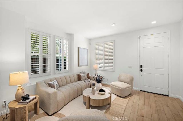 10 Sachem Way, Ladera Ranch, CA 92694