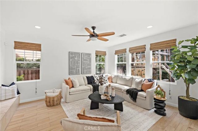 10 Sachem Way, Ladera Ranch, CA 92694