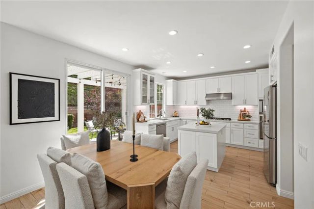 10 Sachem Way, Ladera Ranch, CA 92694