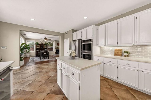 1650 Sagewood Way, San Marcos, CA 92078