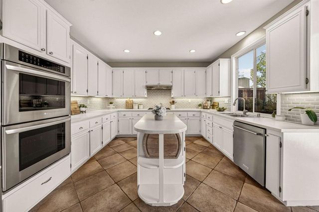 1650 Sagewood Way, San Marcos, CA 92078