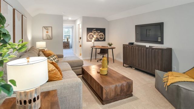 970 MEWBORN FARM RD, Oakland, TN 38060