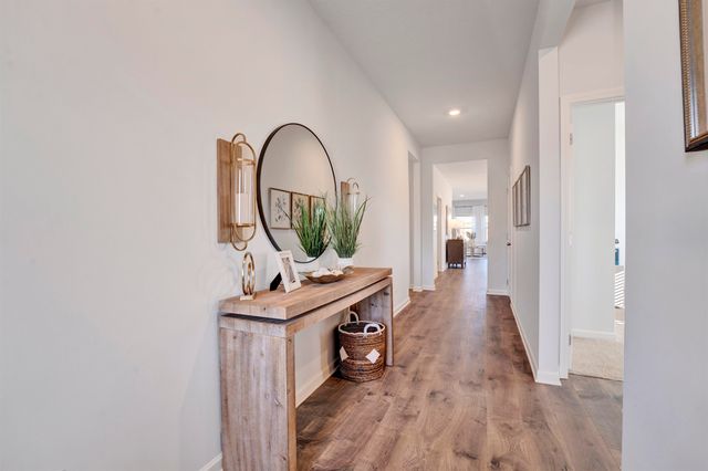 970 MEWBORN FARM RD, Oakland, TN 38060