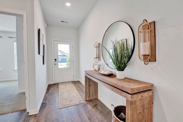 970 MEWBORN FARM RD, Oakland, TN 38060