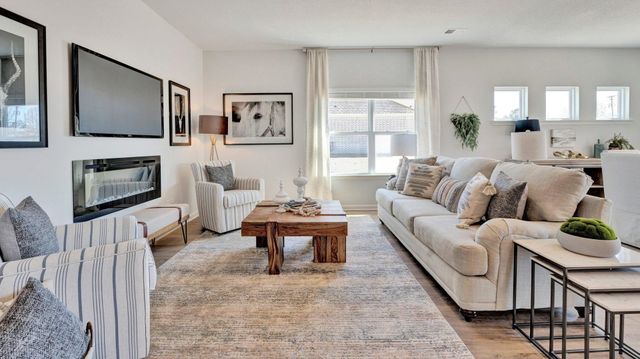 970 MEWBORN FARM RD, Oakland, TN 38060