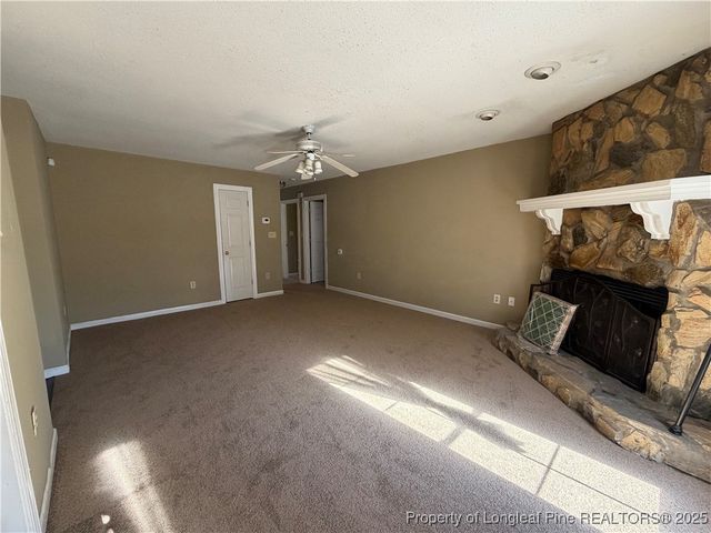 52 Montana Lane, Spring Lake, NC 28390