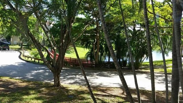 1760 Palm Cove Blvd 5-208, Delray Beach, FL 33445