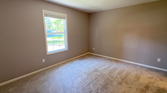 2588 E Greendale Drive, Saginaw Twp, MI 48603