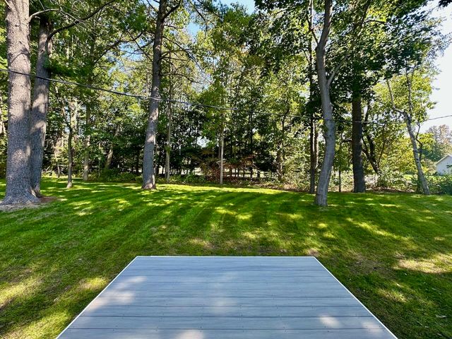 2588 E Greendale Drive, Saginaw Twp, MI 48603