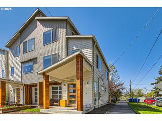 5991 N MICHIGAN Ave 1, Portland, OR 97217