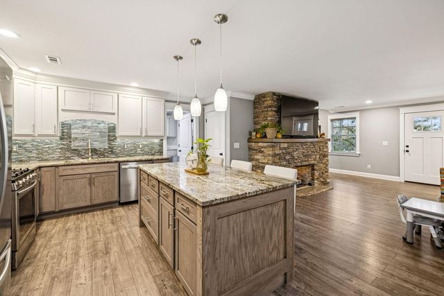 428 Lower Dug Gap Road, Dalton, GA 30720