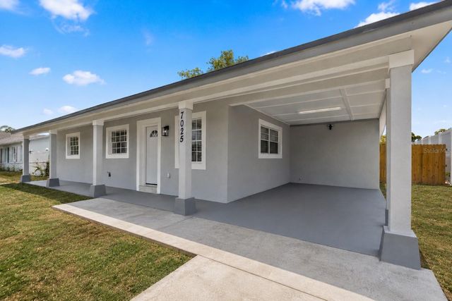 7025 PARLIAMENT DRIVE, Tampa, FL 33619