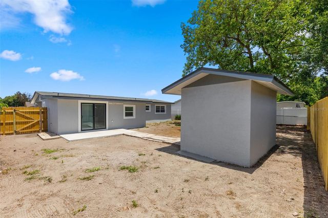 7025 PARLIAMENT DRIVE, Tampa, FL 33619