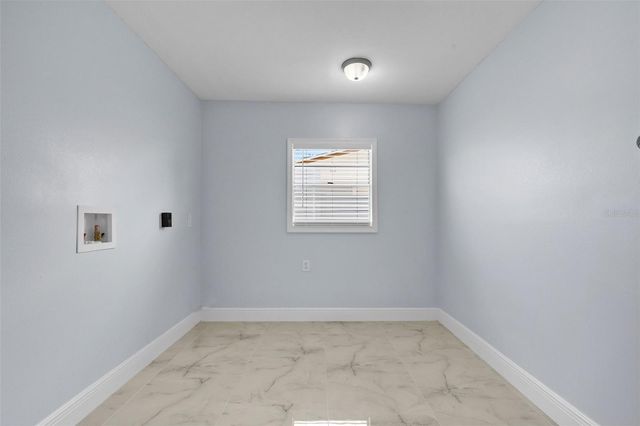 7025 PARLIAMENT DRIVE, Tampa, FL 33619