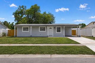 7025 PARLIAMENT DRIVE, Tampa, FL 33619