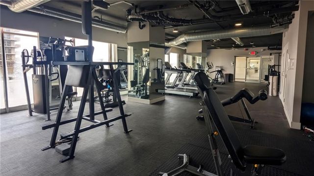 600 E 8th St Street 3T, Kansas City, MO 64106