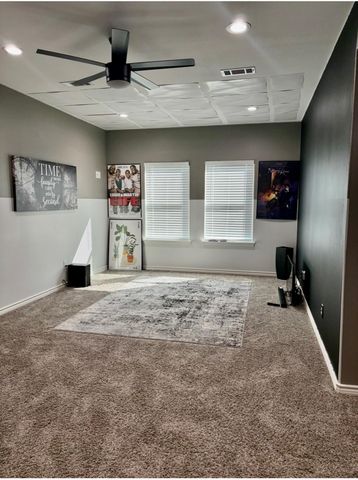 2295 Diamond D Drive, Beaumont, TX 77713