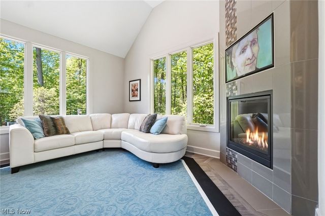7230 Brighton Park Court, Chagrin Falls, OH 44023
