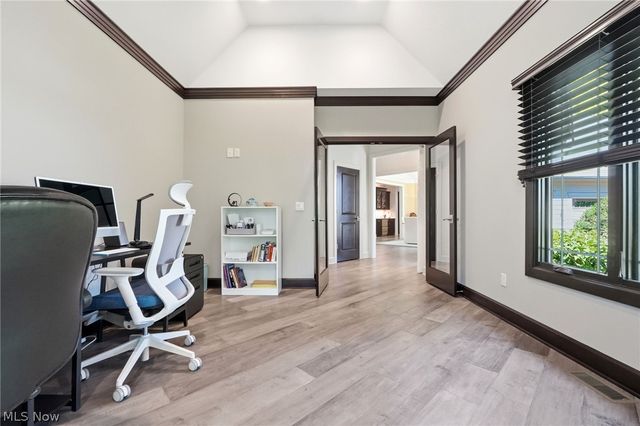 7230 Brighton Park Court, Chagrin Falls, OH 44023