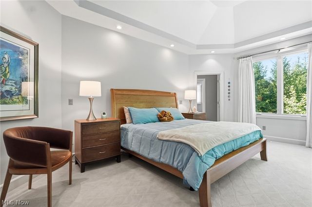7230 Brighton Park Court, Chagrin Falls, OH 44023