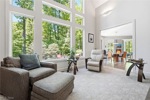 7230 Brighton Park Court, Chagrin Falls, OH 44023