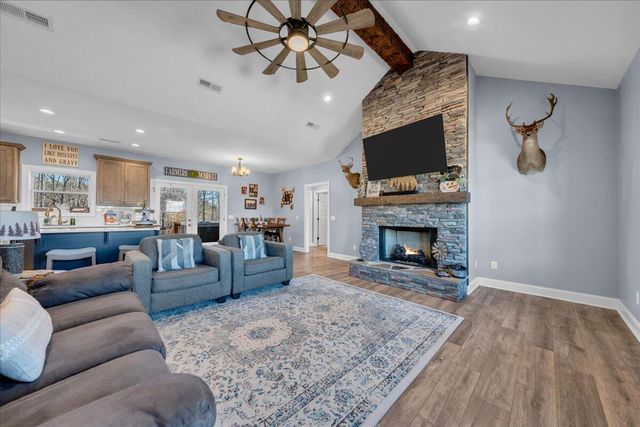 636 Raulston Falls Road Jh-132, Jasper, TN 37347