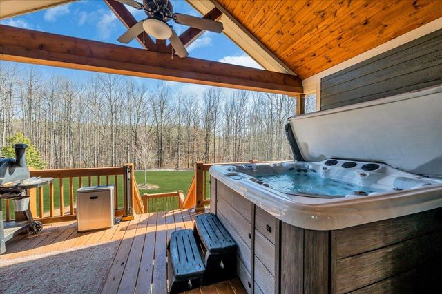 636 Raulston Falls Road Jh-132, Jasper, TN 37347