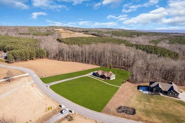 636 Raulston Falls Road Jh-132, Jasper, TN 37347