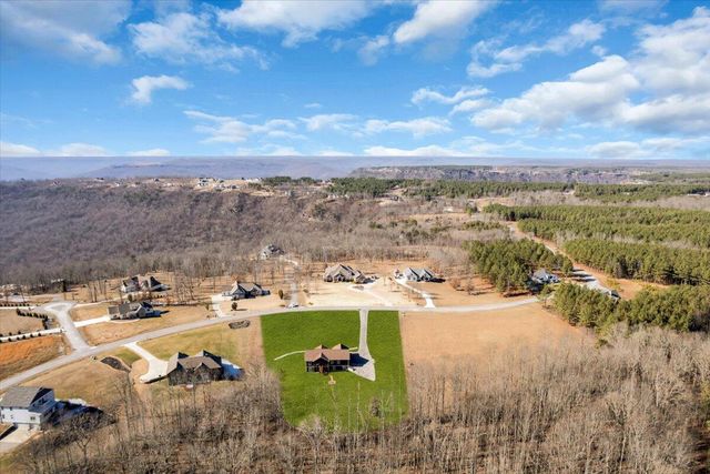 636 Raulston Falls Road Jh-132, Jasper, TN 37347