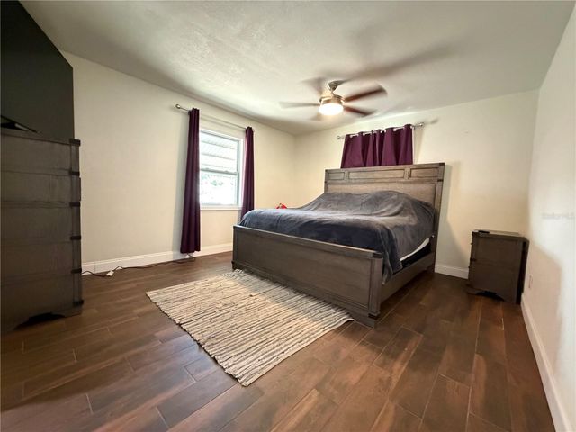626 74TH STREET N, St Petersburg, FL 33710