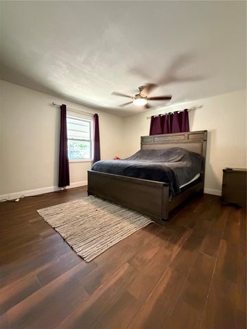 626 74TH STREET N, St Petersburg, FL 33710