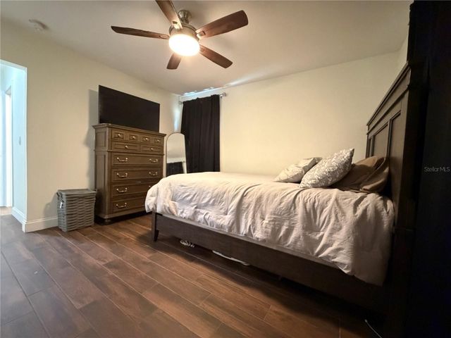 626 74TH STREET N, St Petersburg, FL 33710