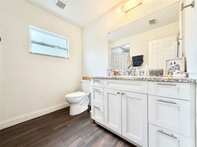 626 74TH STREET N, St Petersburg, FL 33710