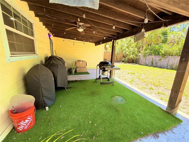 626 74TH STREET N, St Petersburg, FL 33710