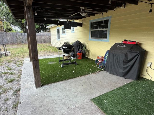 626 74TH STREET N, St Petersburg, FL 33710