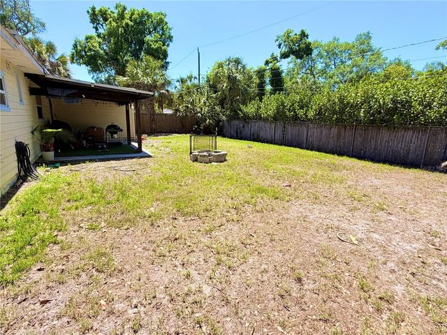 626 74TH STREET N, St Petersburg, FL 33710