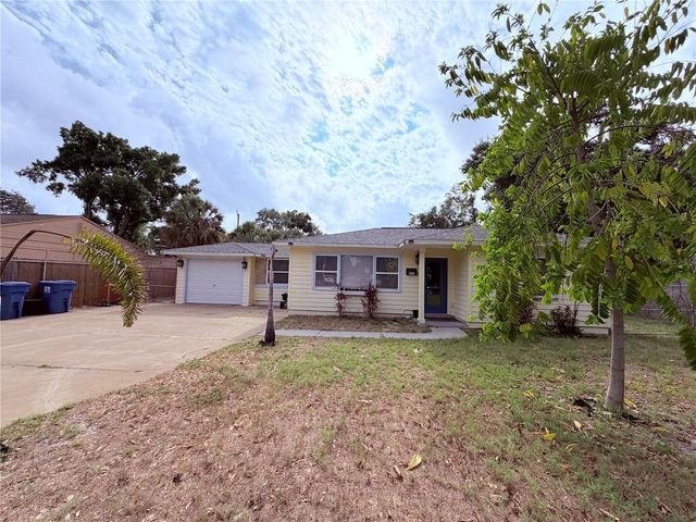 626 74TH STREET N, St Petersburg, FL 33710