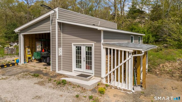 15 Pent Road, Deep River, CT 06417