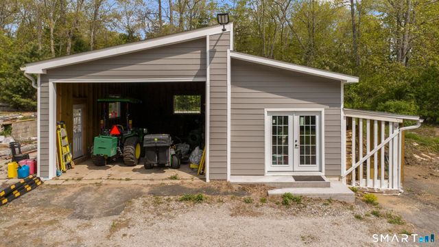 15 Pent Road, Deep River, CT 06417
