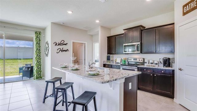7763 WHEAT STONE DRIVE, Zephyrhills, FL 33540